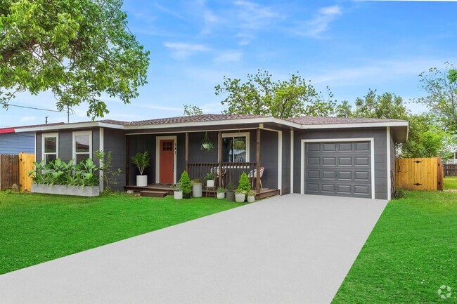 Building Photo - 381 Perryman St Rental