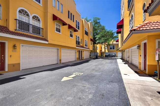 Photo - 3322 Las Campos Pl