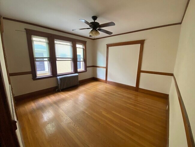 Photo - 33 Iroquois St Unit 1