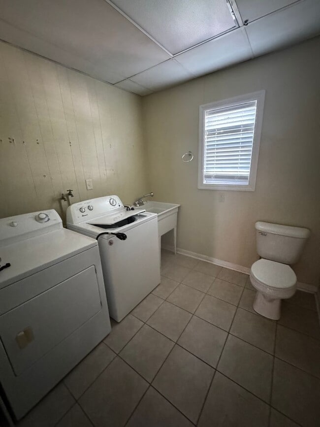 Photo - 1316 Huron Ave