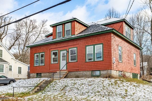 Photo - 188 Beech St Unit First floor