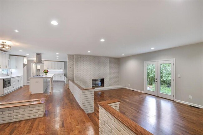 Photo - 4176 Triple Creek Ct NE