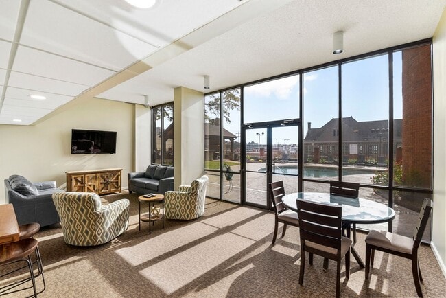 1100 Wheat St Unit WH503