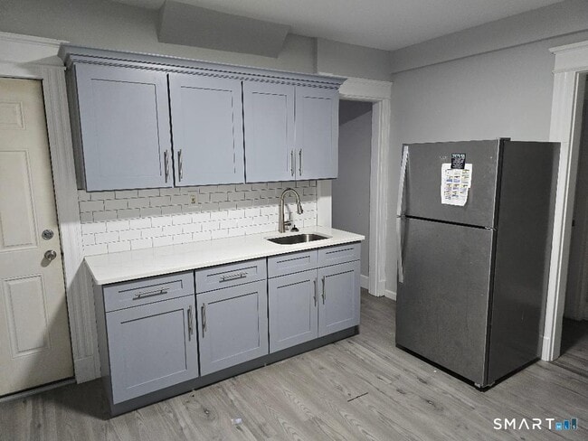 Photo - 268 Pine St Unit 2