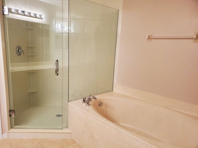 Photo - Coming mid August  4 Bedroom Forum Townhome