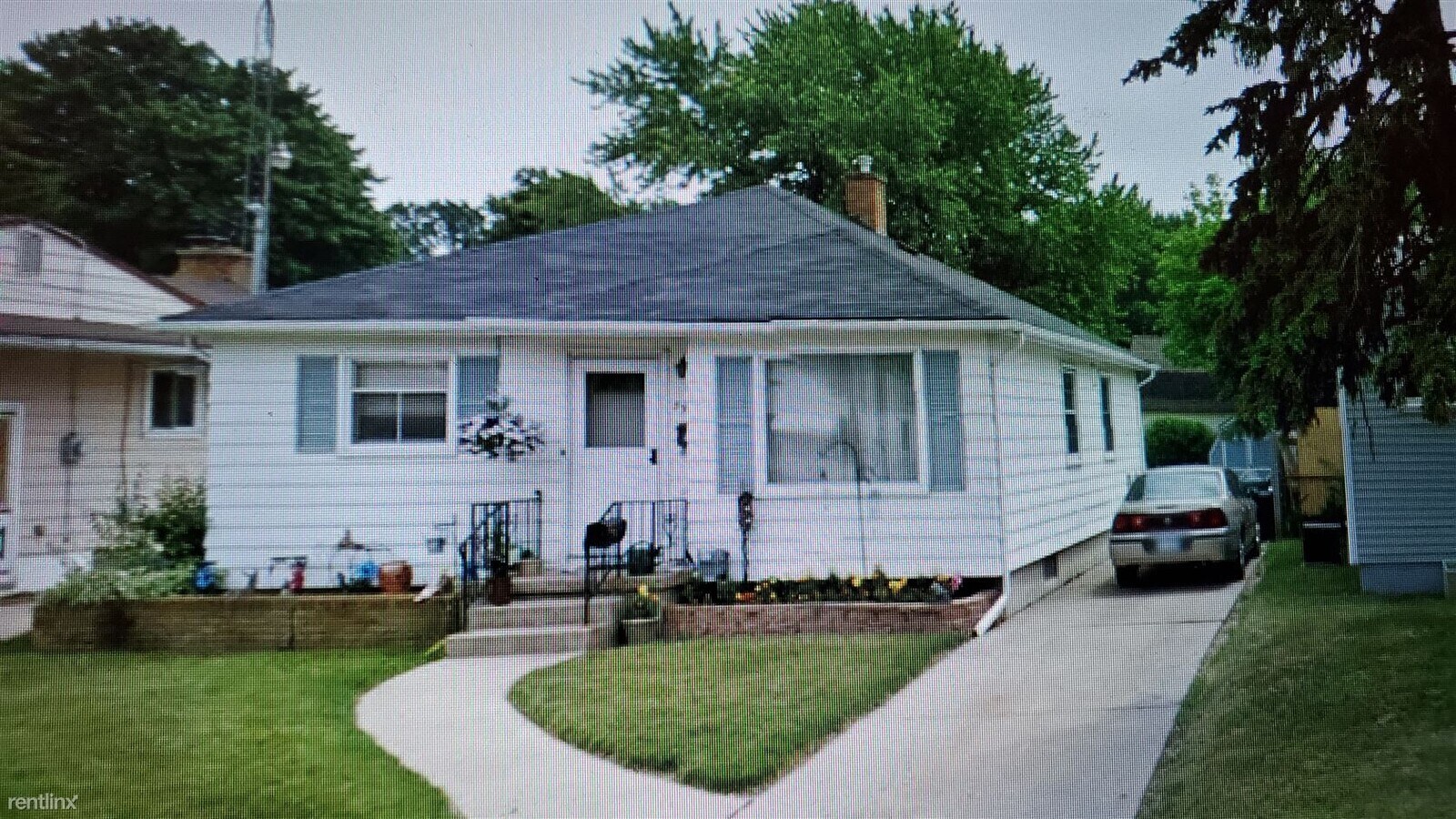 2 br, 1 bath House - 3913 Larchmont St - 2 br, 1 bath House - 3913 Larchmont St