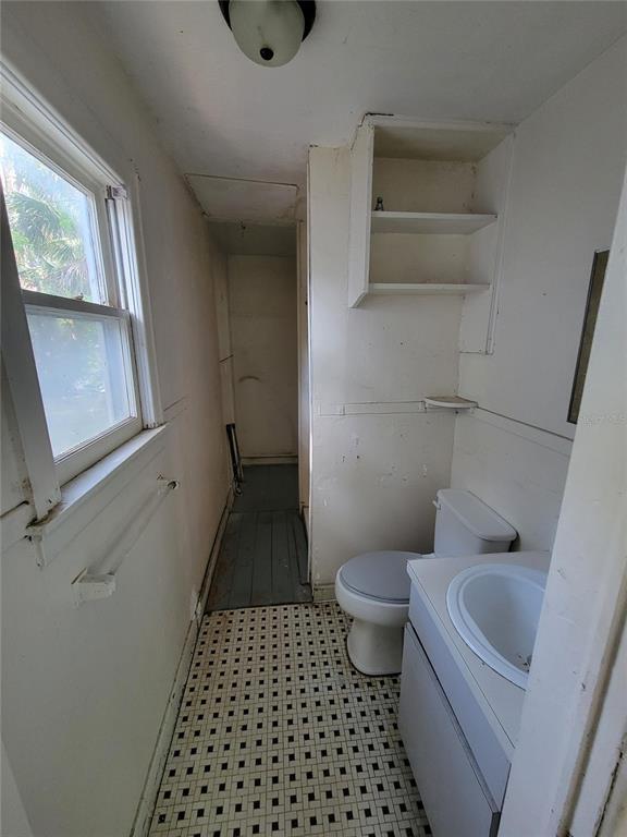 5 Lucerne Cir