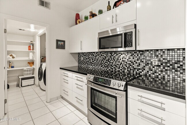 Photo - 11333 N 92nd St Unidad 1021