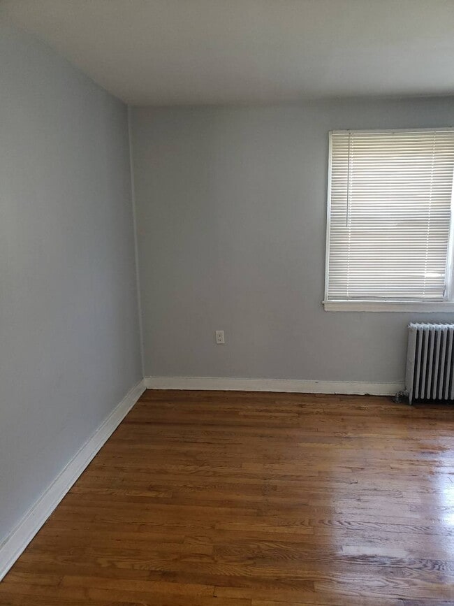 Photo - 441-443 Maryland St