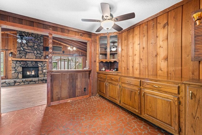 Photo - 319 Homeville Rd