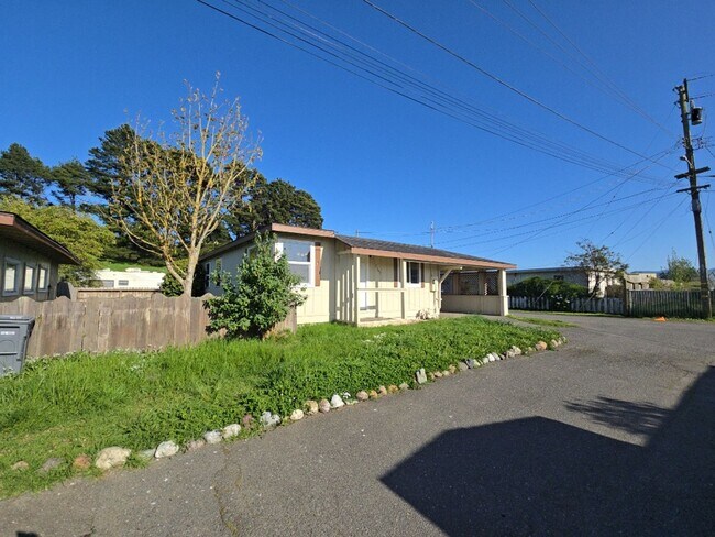 Photo - 2162-2171 West End Place [PRM: Andrew] Unidad 2167 West End Place [PRM: Andrew]