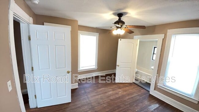 Photo - 1007 Elwood St