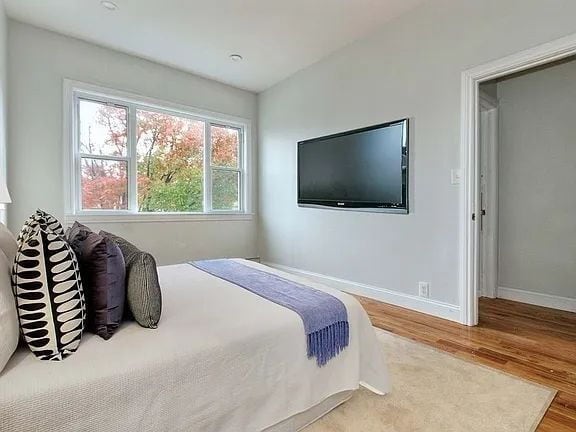 Photo - Cypress Hills, unique and distinctive 1 Bedroom Unit 9G