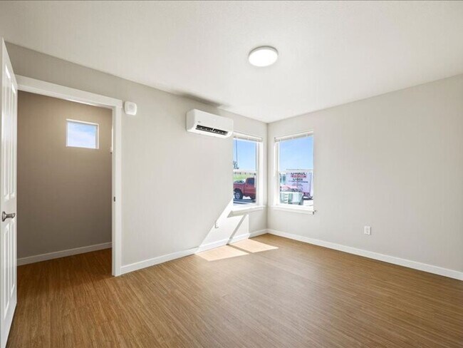6005C Chapel Hill Blvd Unit C102