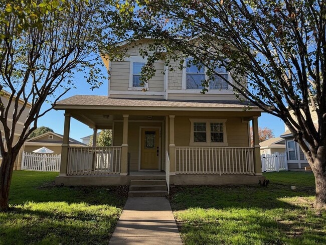 Building Photo - 520 Rolling Oak Dr