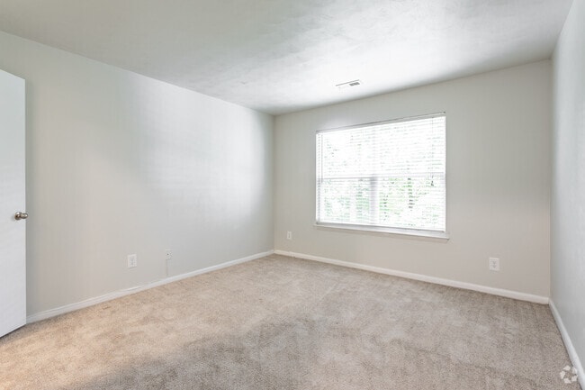 1HAB, 1BA - 700 ft²