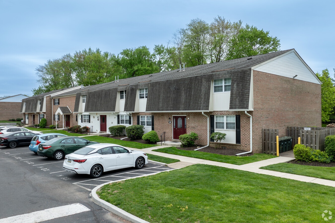 Photo - Hampton Crossing Condominiums