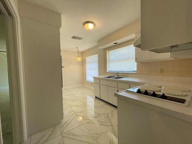 Photo - Your Perfect McGregor Getaway Awaits in th...