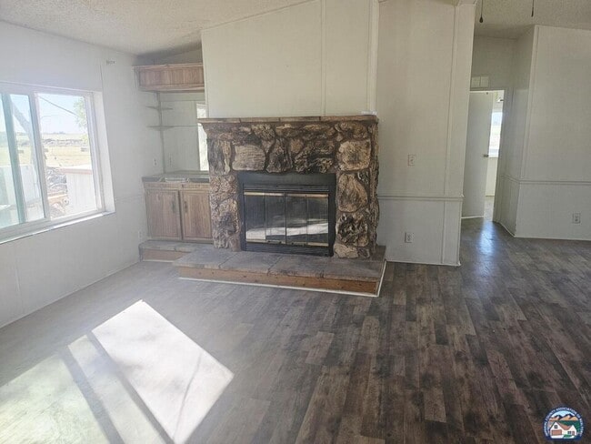 Photo - 1202-1286 CA-86