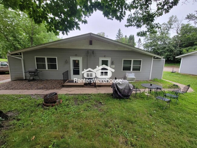 Photo - 9371 Country Dr House