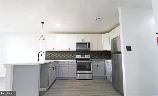 Photo - 511 Corinthian Ave