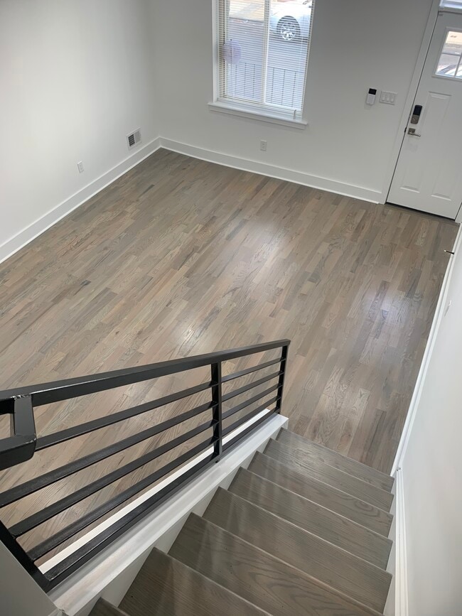 Photo - 2532 W Montgomery Ave