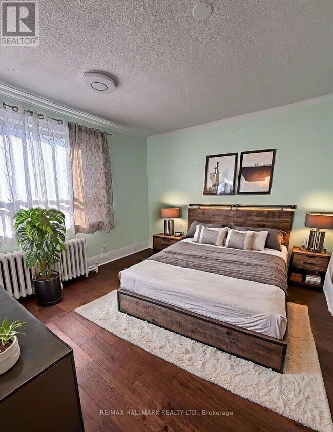 Photo - A - 1616A BLOOR STREET W