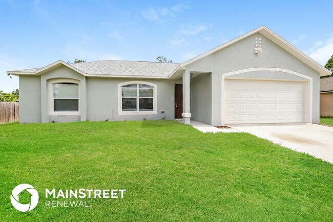 Photo - 1792 Parrsboro St NW