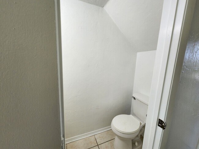 Photo - 3862 Madison Ave Unit 3862 Madison Ave 2