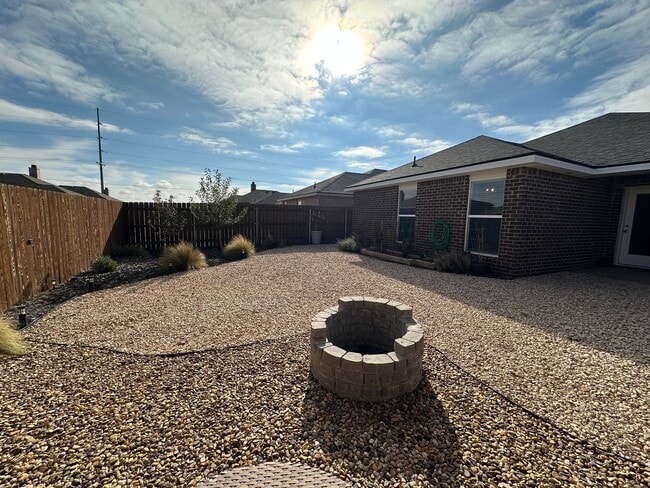 Photo - Pre leasing for July: 3/2 located in Upland Crossing!