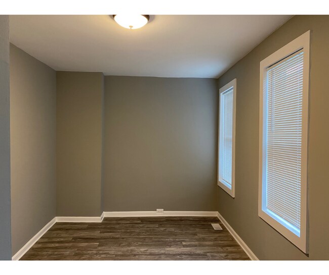 Photo - 2922 Grantley Ave Unit 2 Available $650