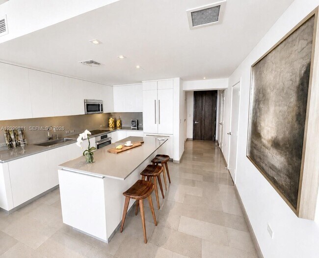Photo - 88 SW 7th St Unit 3506