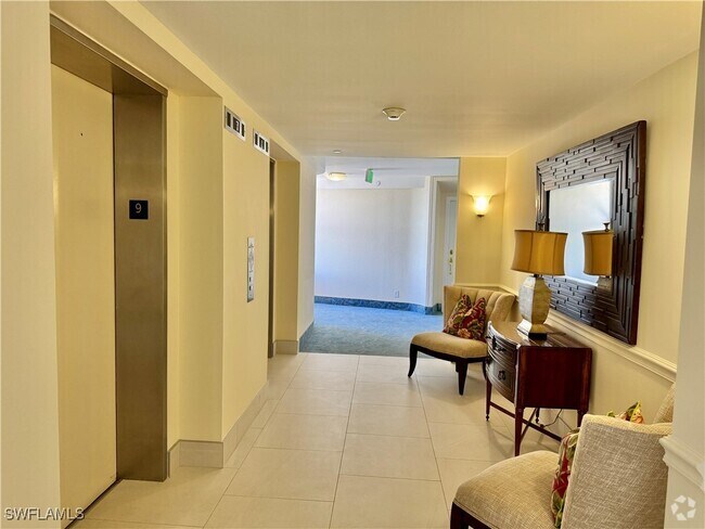 Building Photo - 4001 Gulf Shore Blvd N Unit 902 Rental