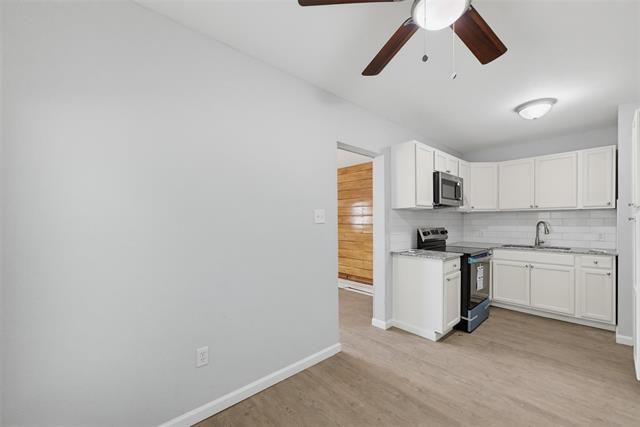 300 Emma St