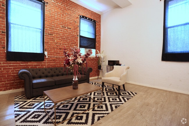 Leasing Office