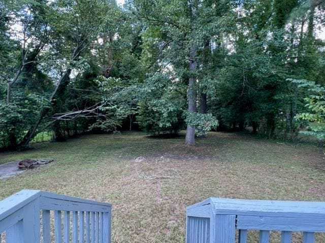 Photo - 2933 Courtney Rd