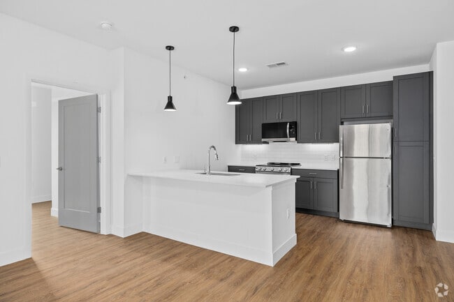 2BR, 2BA - 1,020SF - Dining Room
