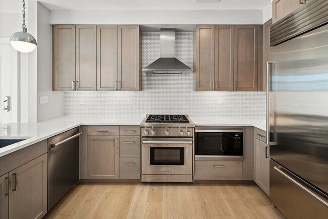 Photo - 1650 Commonwealth Ave Unit 606