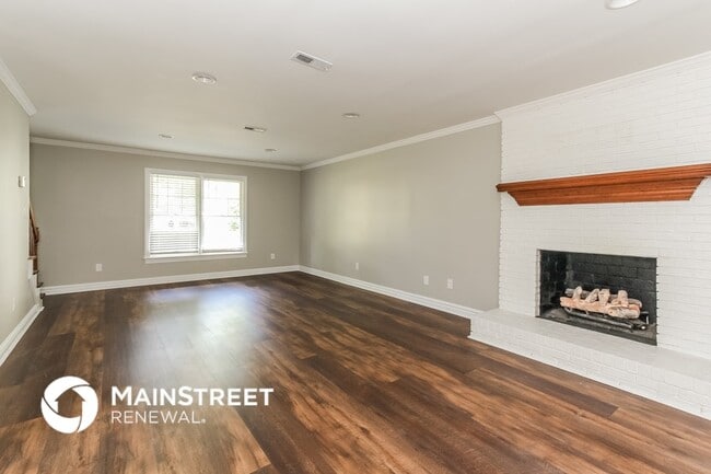 Photo - 8902 Hunters Pointe Dr