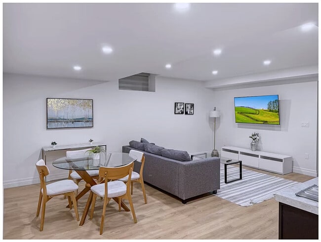 Building Photo - 4950 Terra Bella Dr Unit ID1341591P