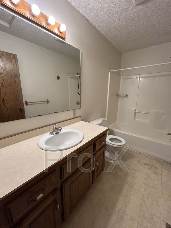 Photo - 516 E Monroe St Unidad Apt. A