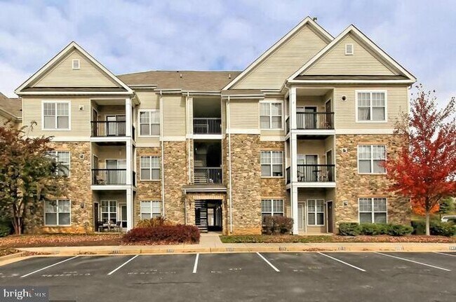 Building Photo - 13359 Connor Dr Unit B Rental