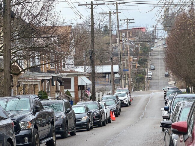 Photo - 1514 Fallowfield Ave Unit Fallowfield