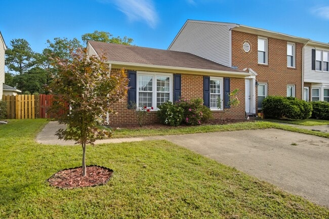 Building Photo - 5106 Radcliff Cir Rental