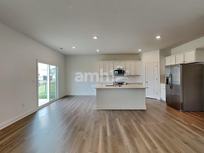 Photo - 306 Pne Hl Ct