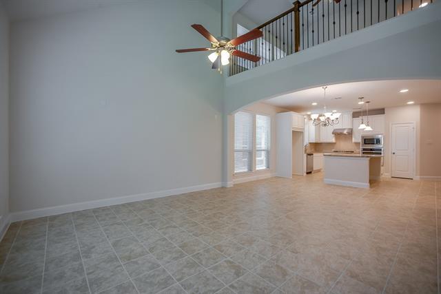 Photo - 116 Knight of Realm Blvd