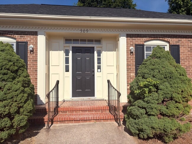 Photo - 509 Highland Park Dr Unit 1