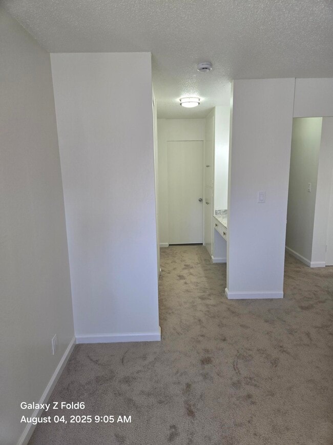San Carlos Apartments LLC