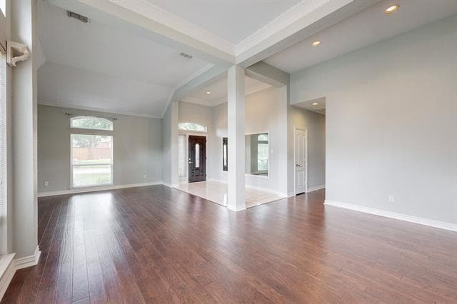 Building Photo - 6736 Magnum Dr