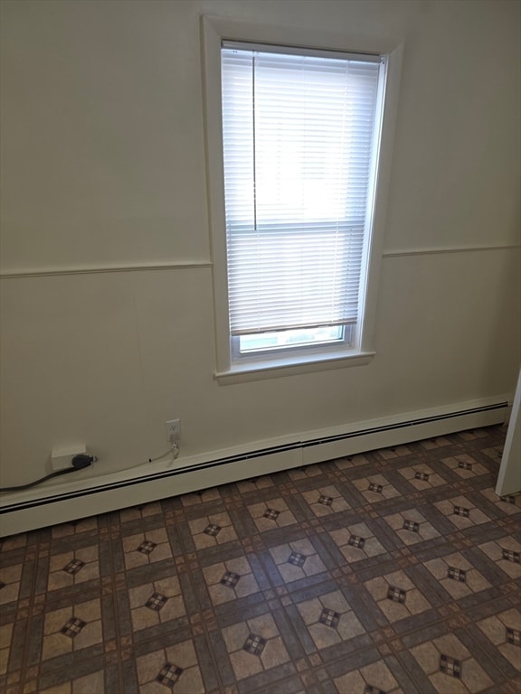 Photo - 77 Albertina St Unidad 1R